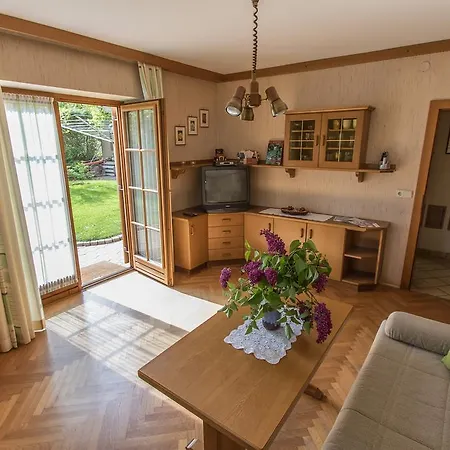 Apartment Gaestehaus Struggl *