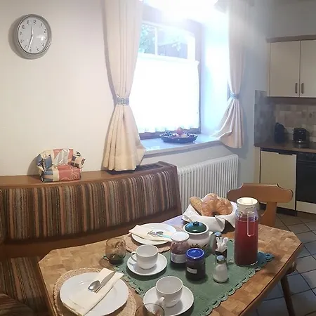 Gaestehaus Struggl * Steindorf am Ossiacher See